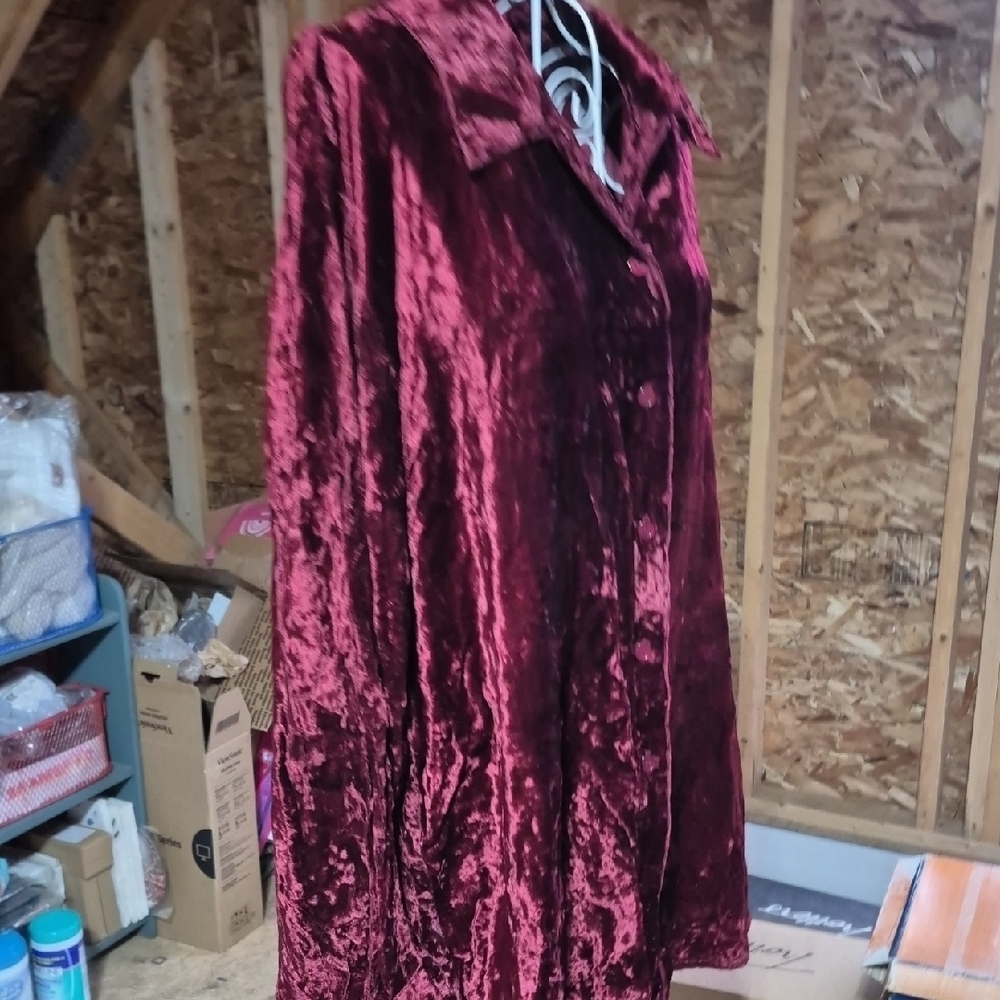 Liz Claiborne Deep Red Velvet Shirt - Picture 3 of 7